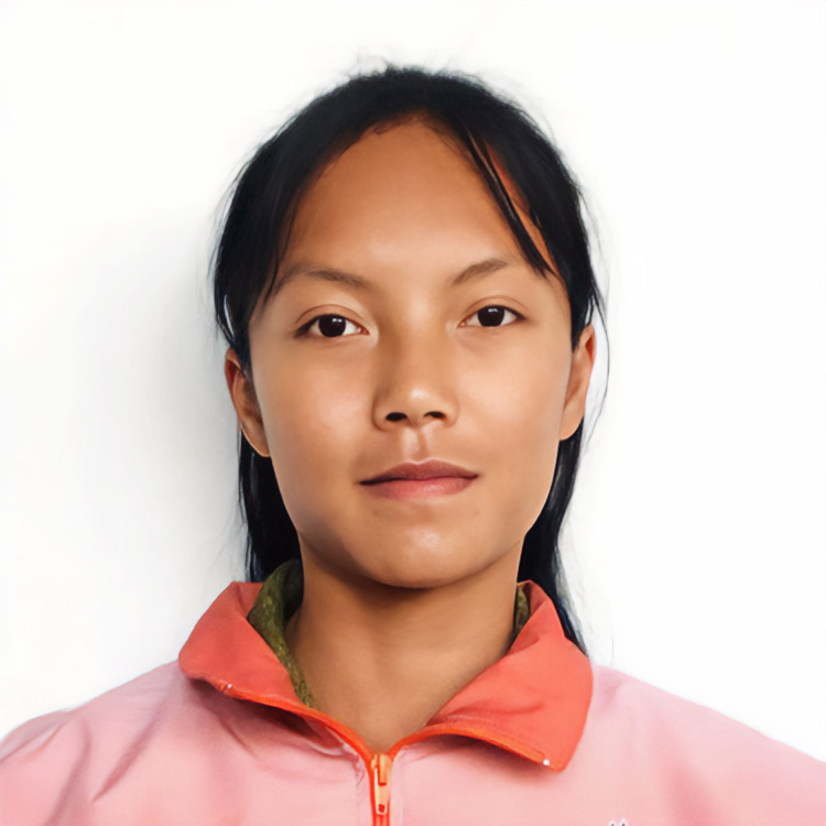 Ms.thipphanet Meechan